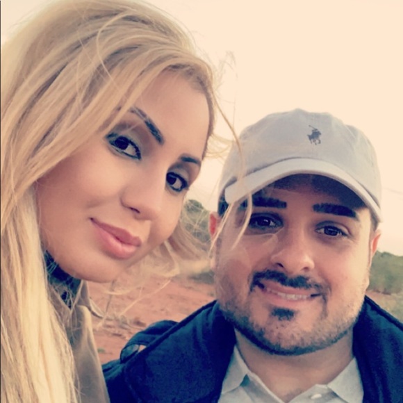 Meet your Posher, Ashley - Picture 1 of 1